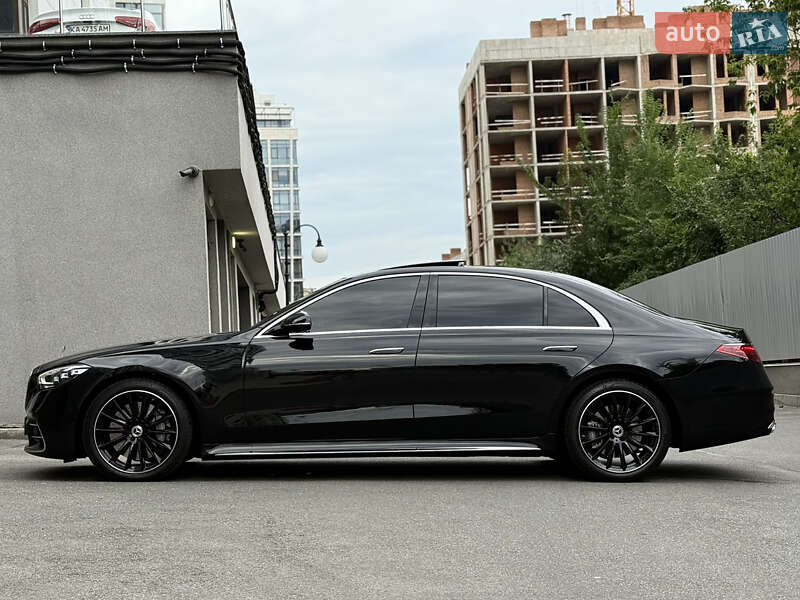 Седан Mercedes-Benz S-Class 2024 в Киеве