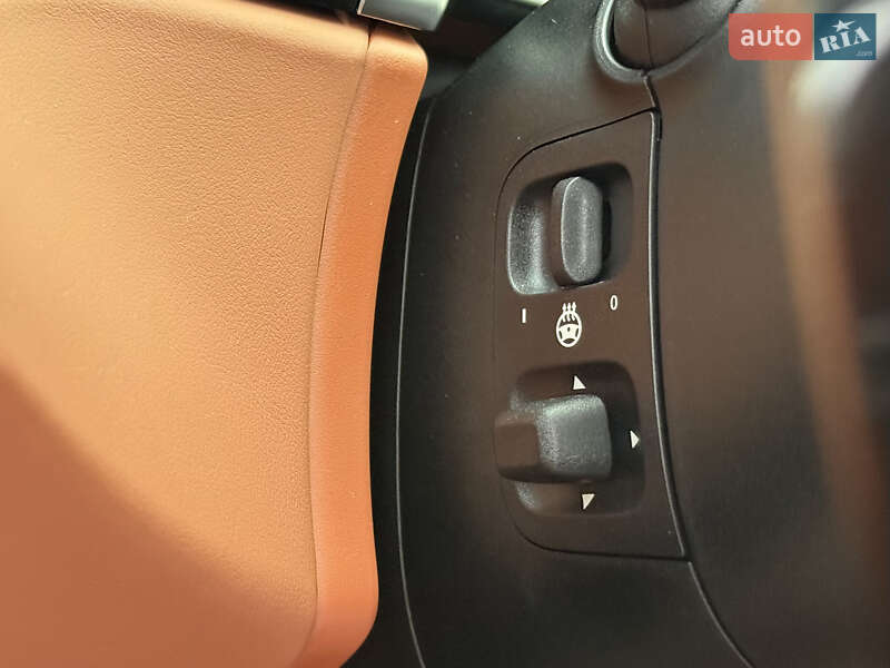 Седан Mercedes-Benz S-Class 2024 в Киеве