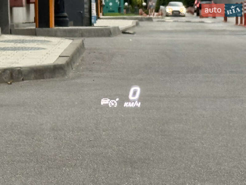 Седан Mercedes-Benz S-Class 2024 в Киеве