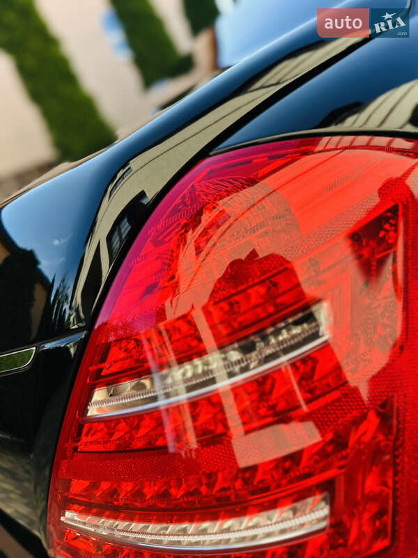 Седан Mercedes-Benz S-Class 2008 в Тячеве