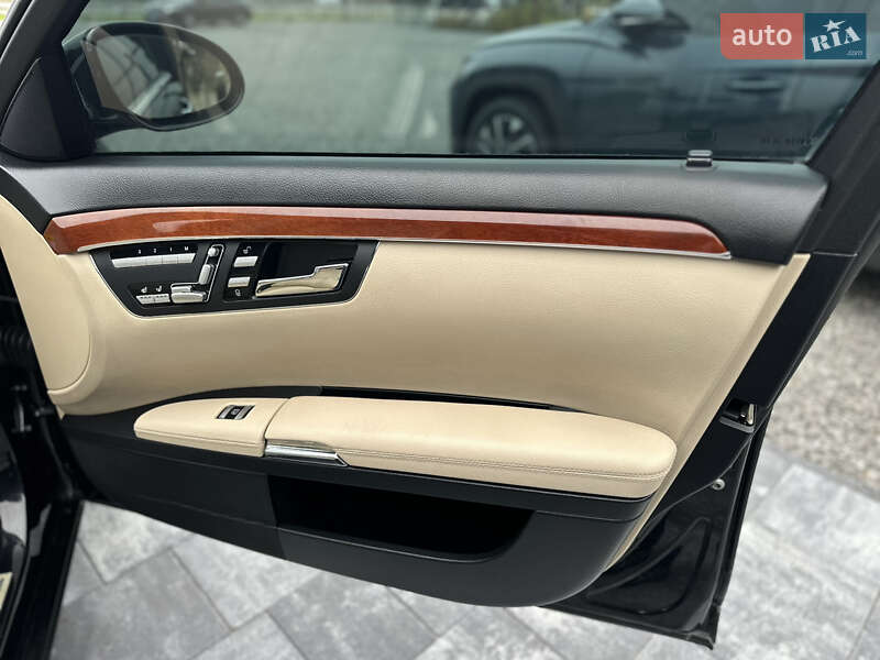 Седан Mercedes-Benz S-Class 2007 в Вінниці