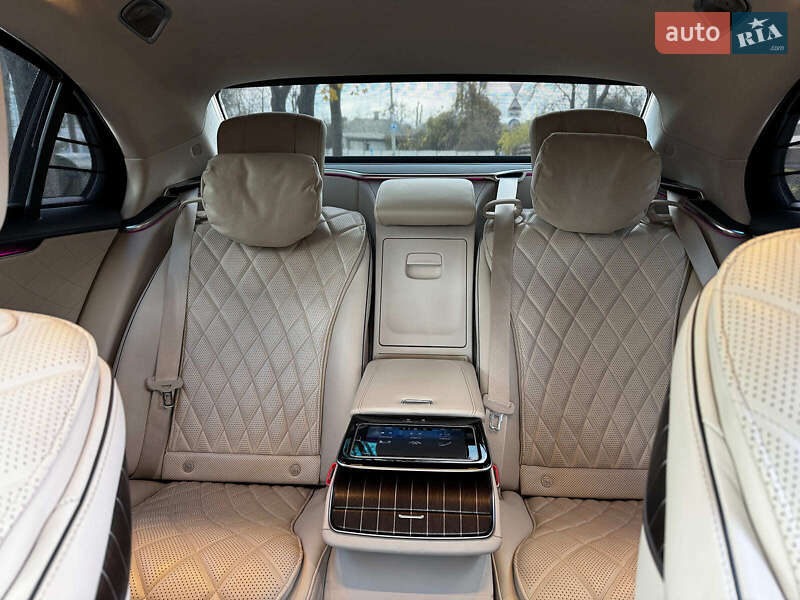 Седан Mercedes-Benz S-Class 2021 в Киеве