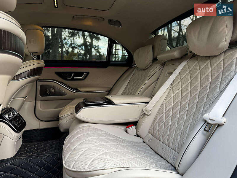 Седан Mercedes-Benz S-Class 2021 в Киеве