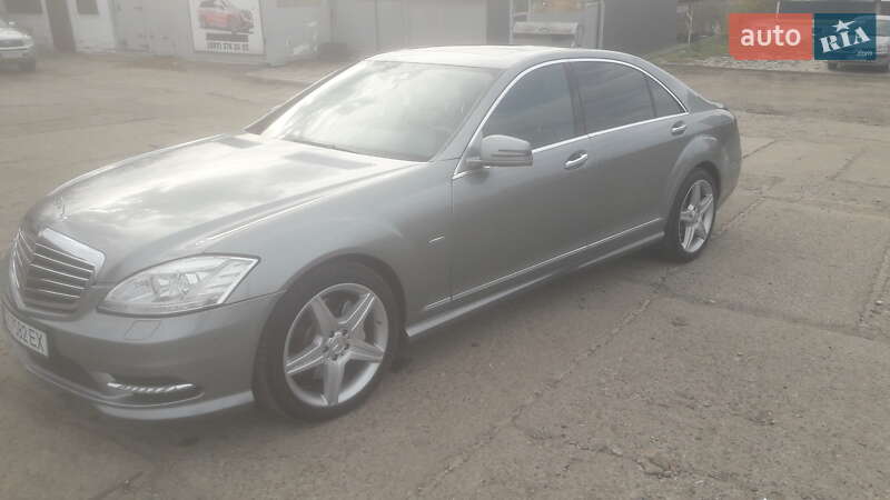 Седан Mercedes-Benz S-Class 2010 в Черновцах