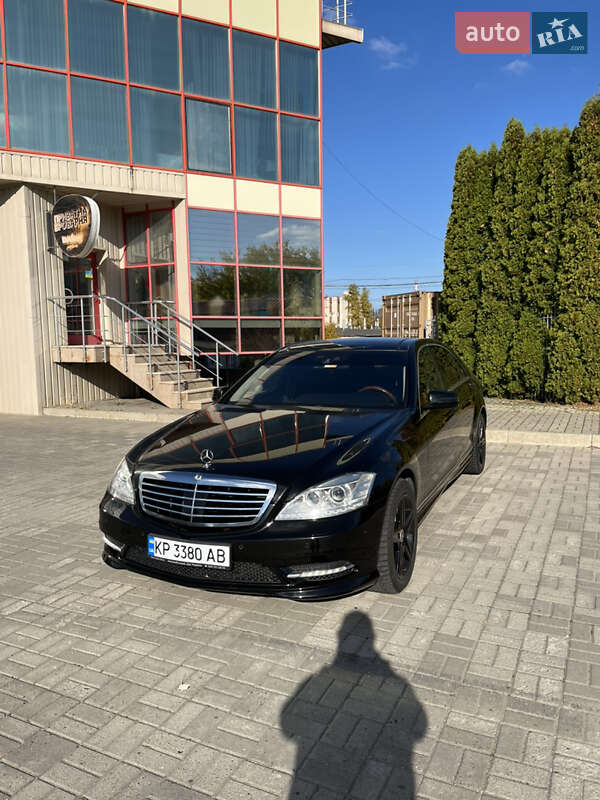 Mercedes-Benz S-Class 2012 Mercedes-Benz S-Class 2012