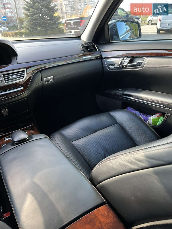 Седан Mercedes-Benz S-Class 2012 в Запорожье