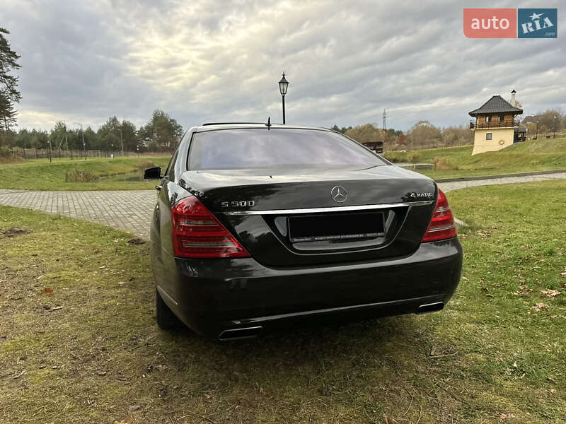 Седан Mercedes-Benz S-Class 2008 в Новояворовске