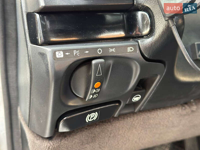 Седан Mercedes-Benz S-Class 1993 в Днепре фото 17 Седан Mercedes-Benz S-Class 1993 в Днепре