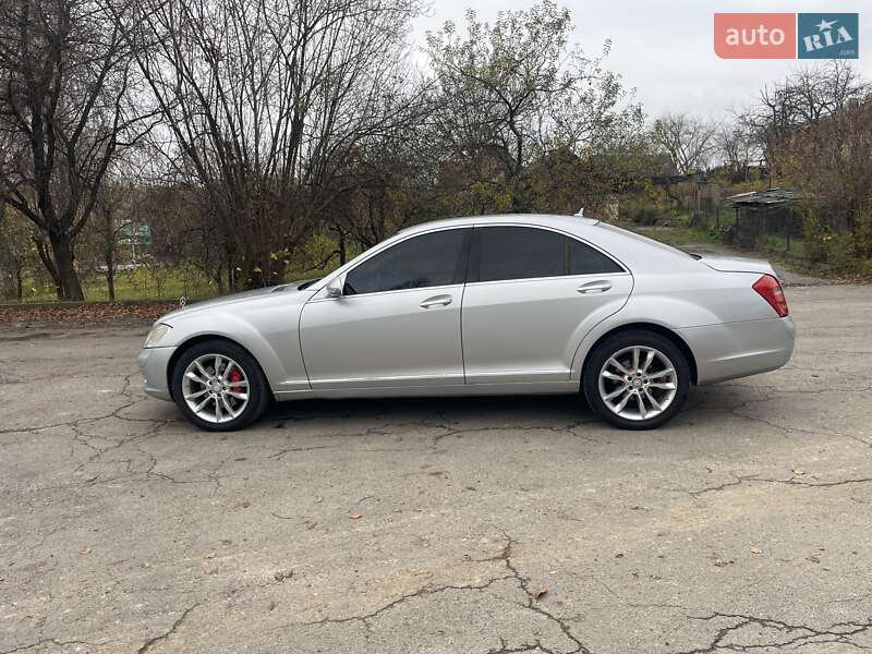 Седан Mercedes-Benz S-Class 2007 в Рівному