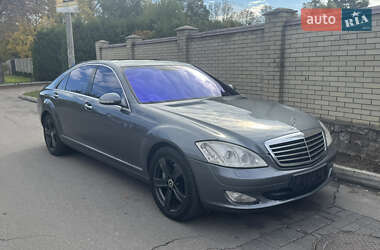 Седан Mercedes-Benz S-Class 2006 в Запорожье