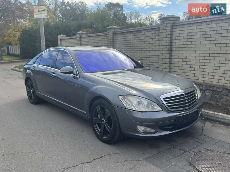 Седан Mercedes-Benz S-Class 2006 в Запорожье