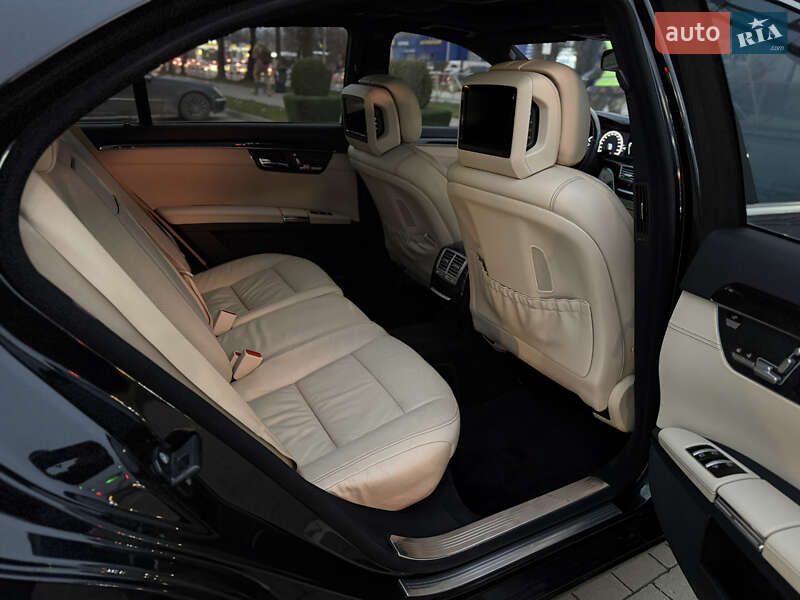 Седан Mercedes-Benz S-Class 2012 в Хмельницькому