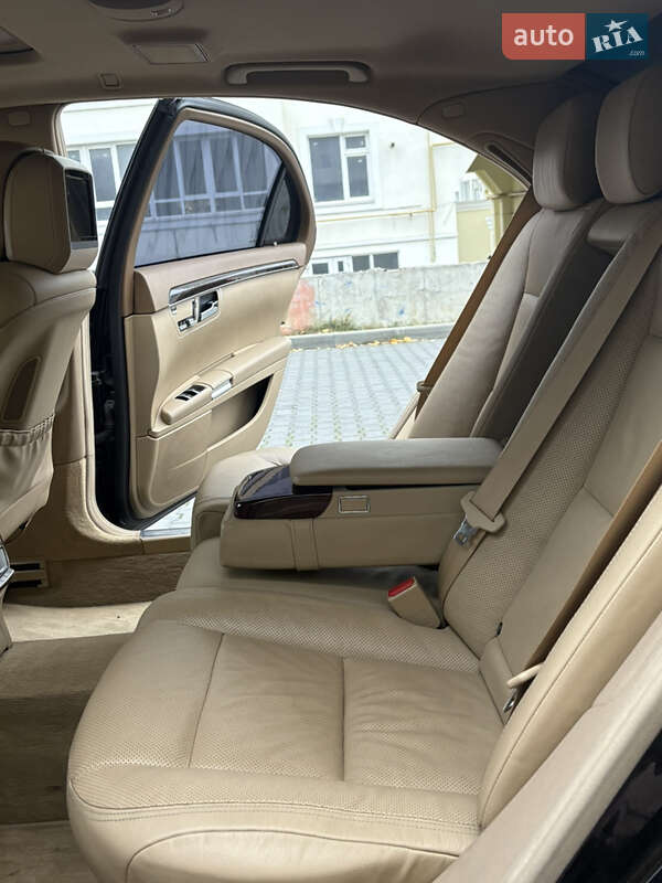 Седан Mercedes-Benz S-Class 2011 в Хмельницькому фото 32 Седан Mercedes-Benz S-Class 2011 в Хмельницькому