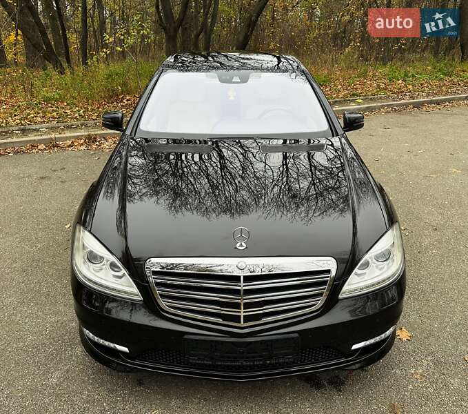 Седан Mercedes-Benz S-Class 2010 в Києві