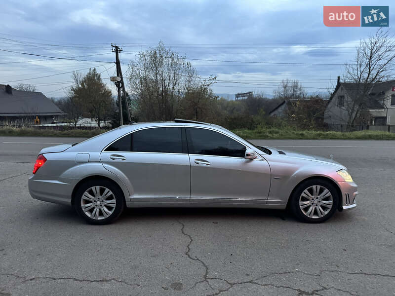 Седан Mercedes-Benz S-Class 2011 в Тячеві фото 4 Седан Mercedes-Benz S-Class 2011 в Тячеві