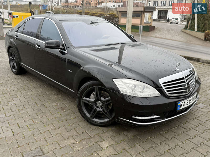 Седан Mercedes-Benz S-Class 2010 в Чернівцях фото 2 Седан Mercedes-Benz S-Class 2010 в Чернівцях