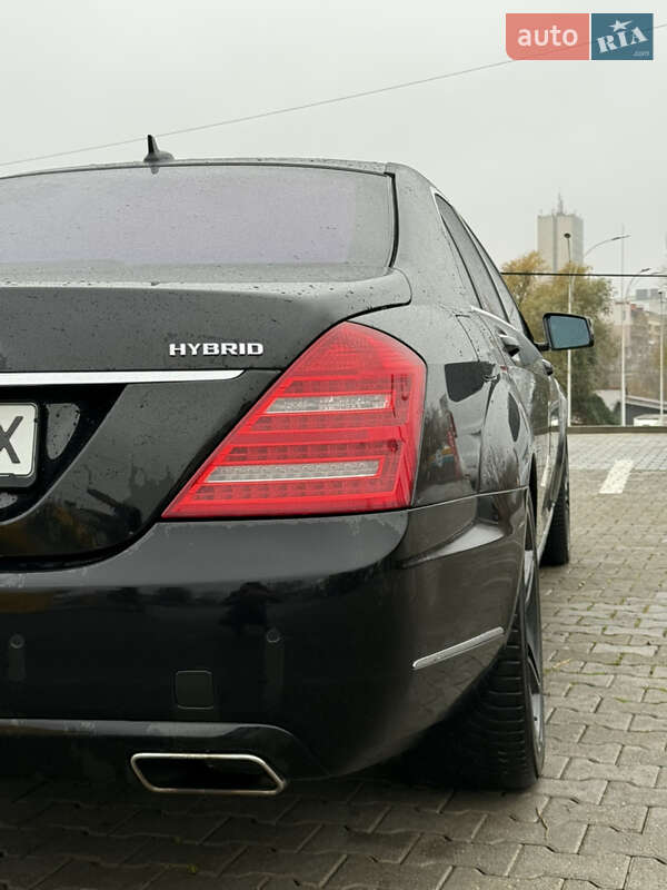 Седан Mercedes-Benz S-Class 2010 в Чернівцях фото 26 Седан Mercedes-Benz S-Class 2010 в Чернівцях