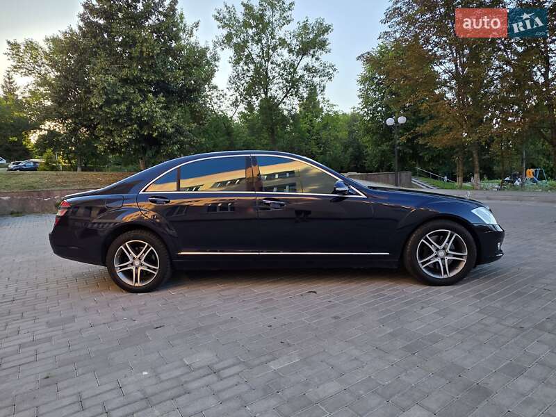 Седан Mercedes-Benz S-Class 2007 в Рівному