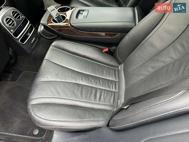 Седан Mercedes-Benz S-Class 2014 в Дніпрі