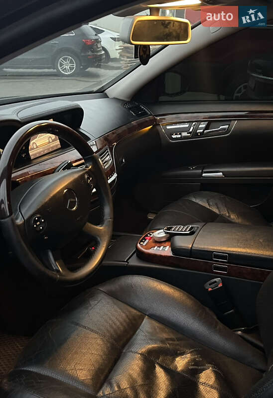 Седан Mercedes-Benz S-Class 2009 в Ивано-Франковске