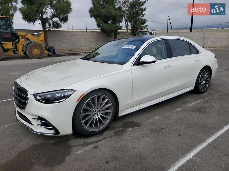 Mercedes-Benz S-Class 2023
