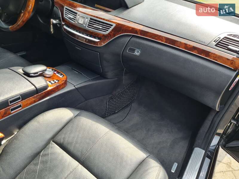Седан Mercedes-Benz S-Class 2007 в Дніпрі