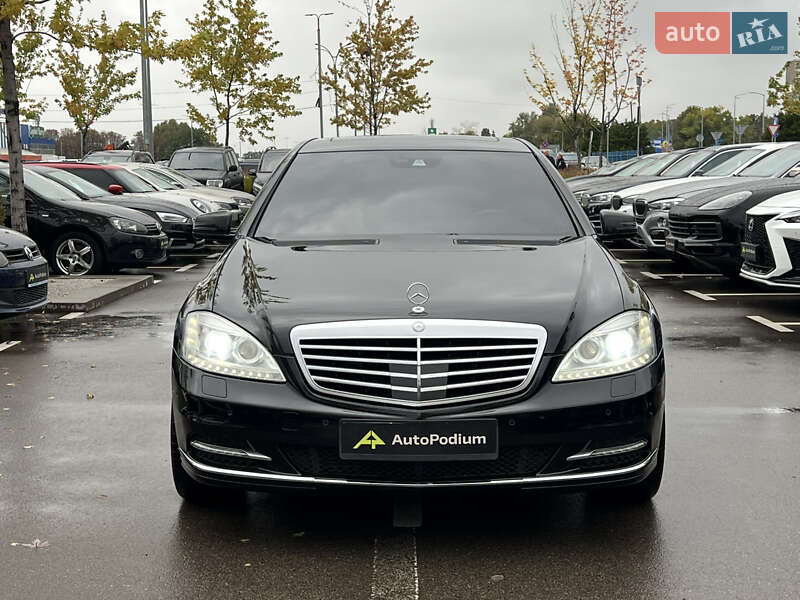 Седан Mercedes-Benz S-Class 2012 в Киеве