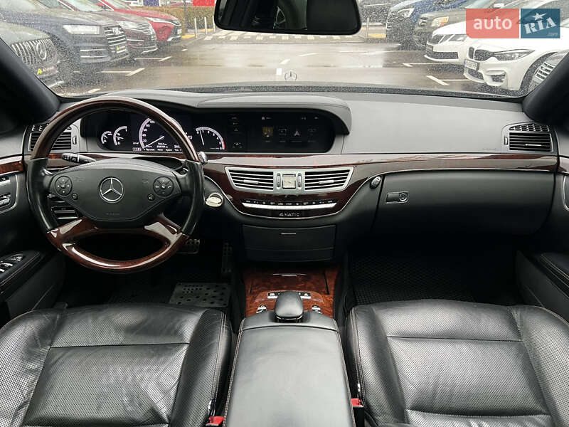 Седан Mercedes-Benz S-Class 2012 в Киеве