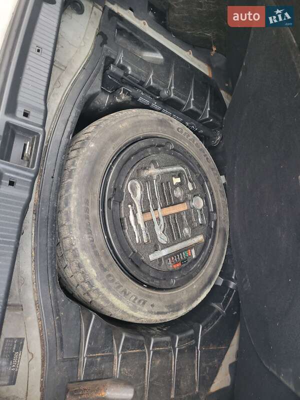 Седан Mercedes-Benz S-Class 2001 в Дублянах фото 45 Седан Mercedes-Benz S-Class 2001 в Дублянах