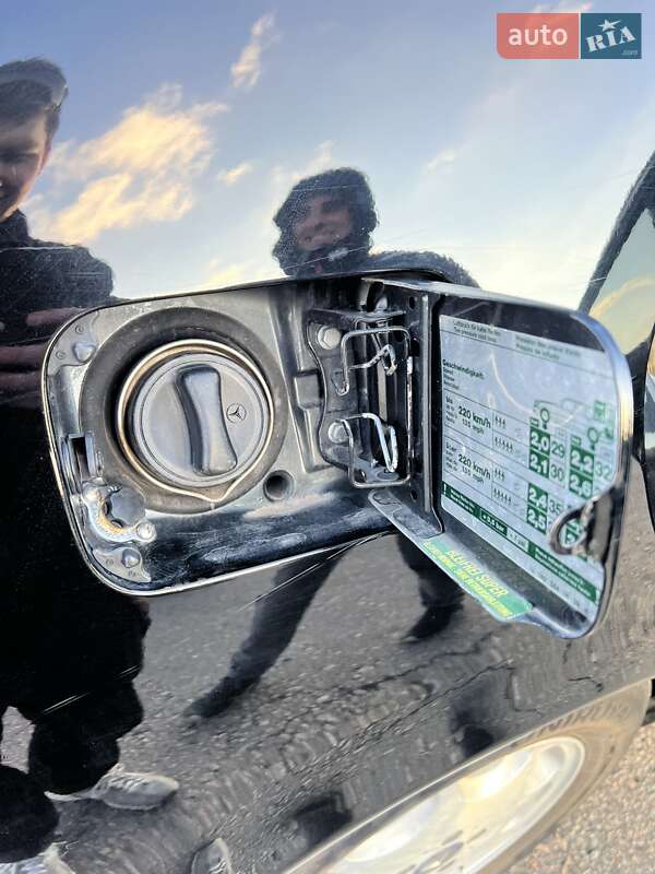 Седан Mercedes-Benz S-Class 1993 в Казанке