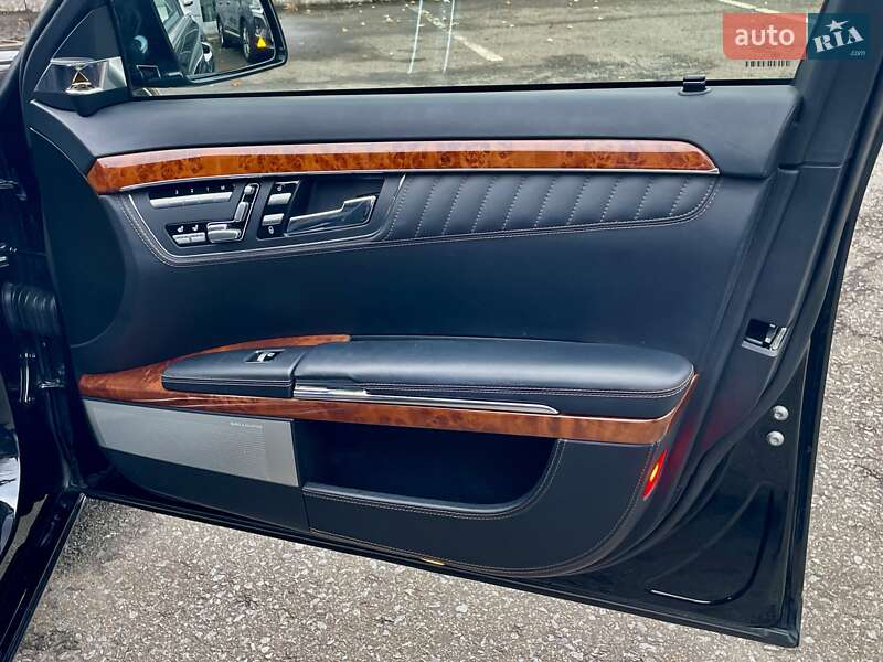 Седан Mercedes-Benz S-Class 2011 в Києві