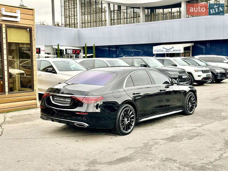 Седан Mercedes-Benz S-Class 2021 в Киеве