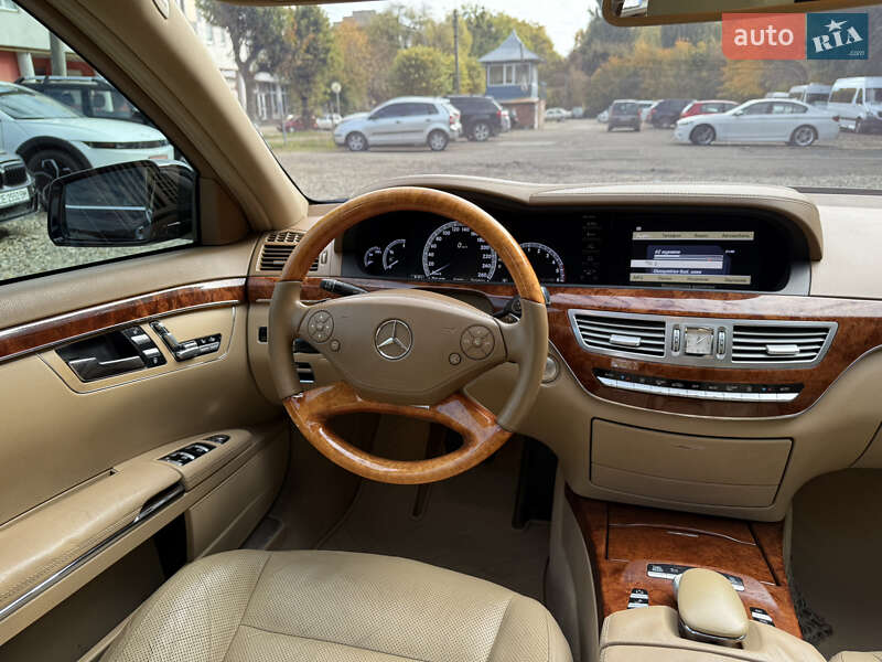 Седан Mercedes-Benz S-Class 2011 в Черновцах фото 45 Седан Mercedes-Benz S-Class 2011 в Черновцах