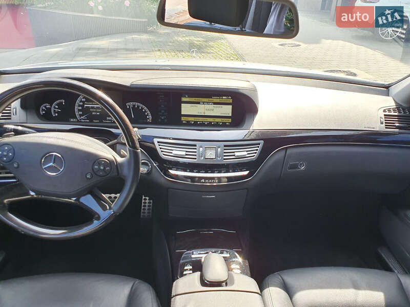 Седан Mercedes-Benz S-Class 2012 в Дніпрі