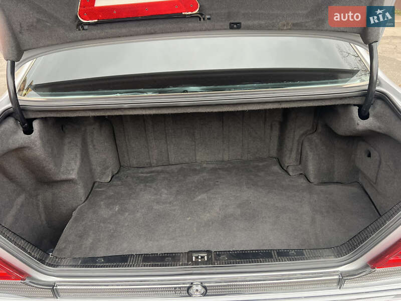 Седан Mercedes-Benz S-Class 1991 в Кривом Роге