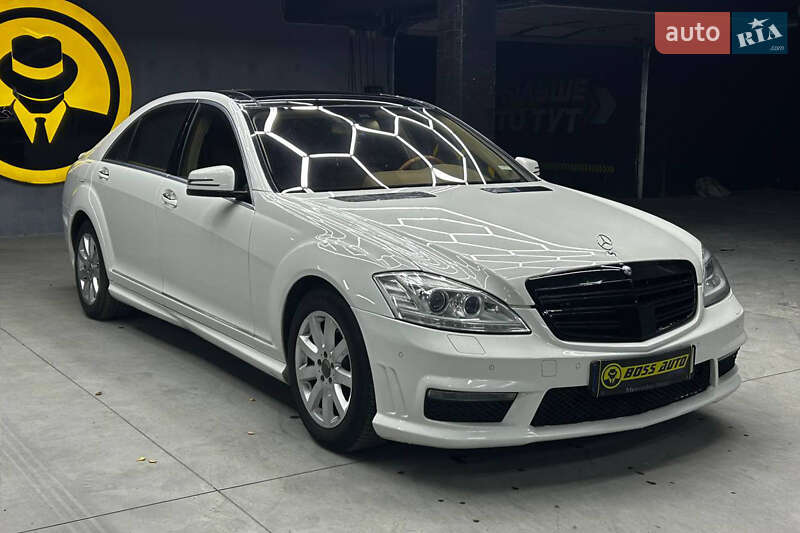 Mercedes-Benz S-Class 2006