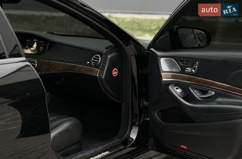 Седан Mercedes-Benz S-Class 2013 в Черновцах