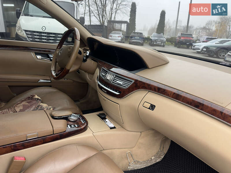 Седан Mercedes-Benz S-Class 2006 в Каменец-Подольском фото 17 Седан Mercedes-Benz S-Class 2006 в Каменец-Подольском