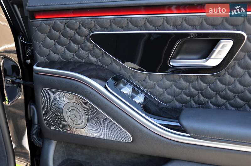 Седан Mercedes-Benz S-Class 2023 в Києві
