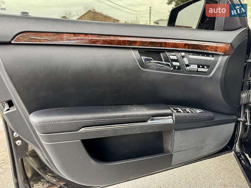 Седан Mercedes-Benz S-Class 2009 в Киеве