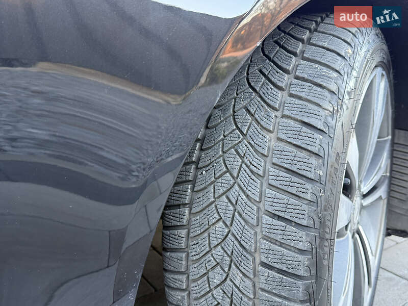 Седан Mercedes-Benz S-Class 2013 в Рівному