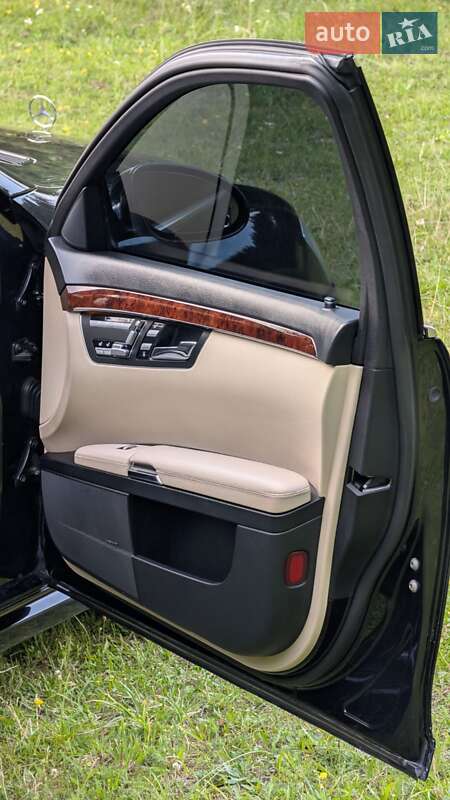 Седан Mercedes-Benz S-Class 2008 в Луцке фото 56 Седан Mercedes-Benz S-Class 2008 в Луцке