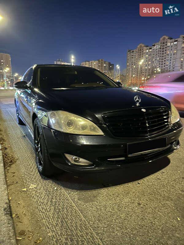 Седан Mercedes-Benz S-Class 2009 в Києві