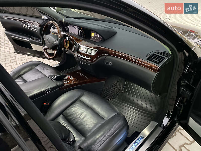 Седан Mercedes-Benz S-Class 2011 в Хмельницькому