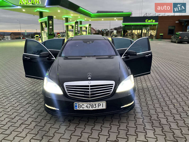 Седан Mercedes-Benz S-Class 2011 в Хмельницькому