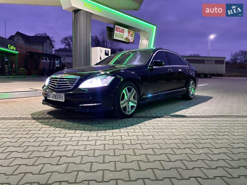 Седан Mercedes-Benz S-Class 2011 в Хмельницькому