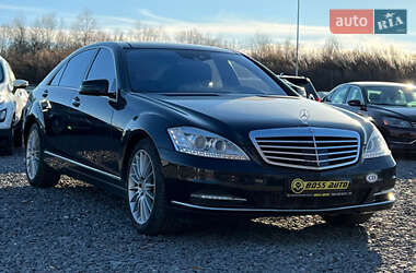 Седан Mercedes-Benz S-Class 2010 в Львові