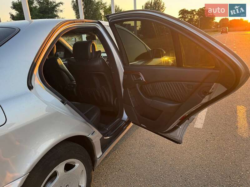 Седан Mercedes-Benz S-Class 2003 в Києві