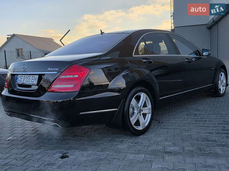 Седан Mercedes-Benz S-Class 2012 в Хмельницькому
