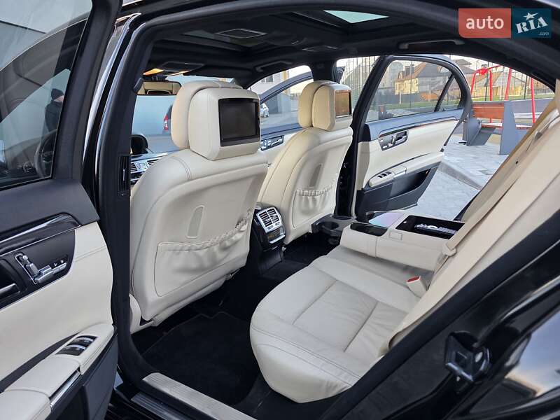 Седан Mercedes-Benz S-Class 2012 в Хмельницькому